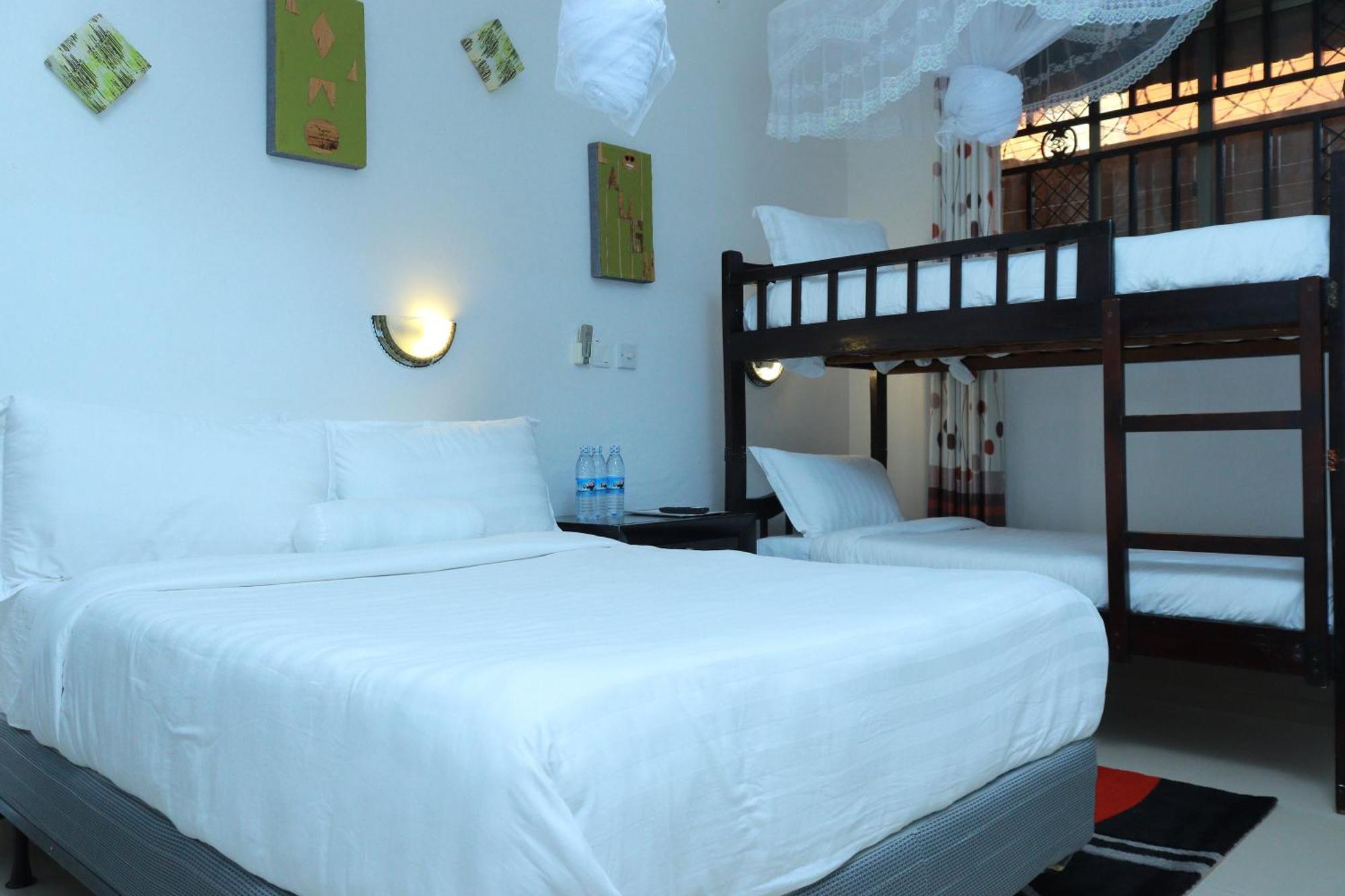 Mowicribs Hotel And Spa Энтеббе Экстерьер фото